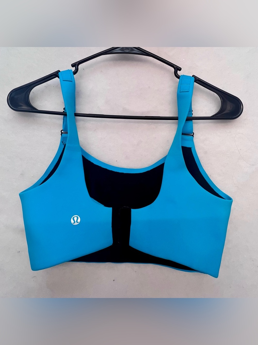 Lululemon Booby Bracer 32DD - Picture 5 of 6